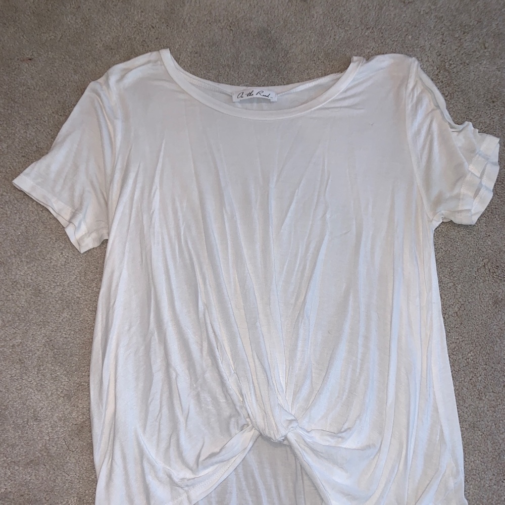 boutique front knot top